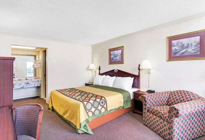 מוטל Super 8 By Wyndham Clarksville East