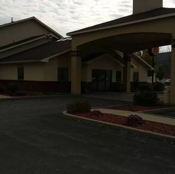 모텔 Super 8 By Wyndham Cobleskill Ny