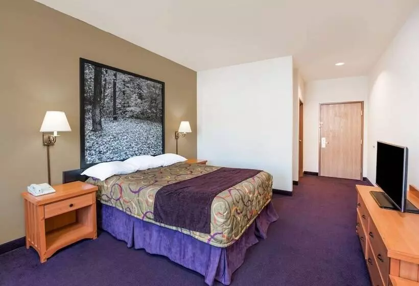 Мотель Super 8 By Wyndham Columbia East