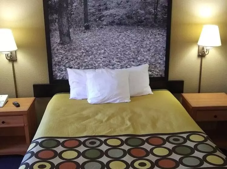 Мотель Super 8 By Wyndham Columbia East