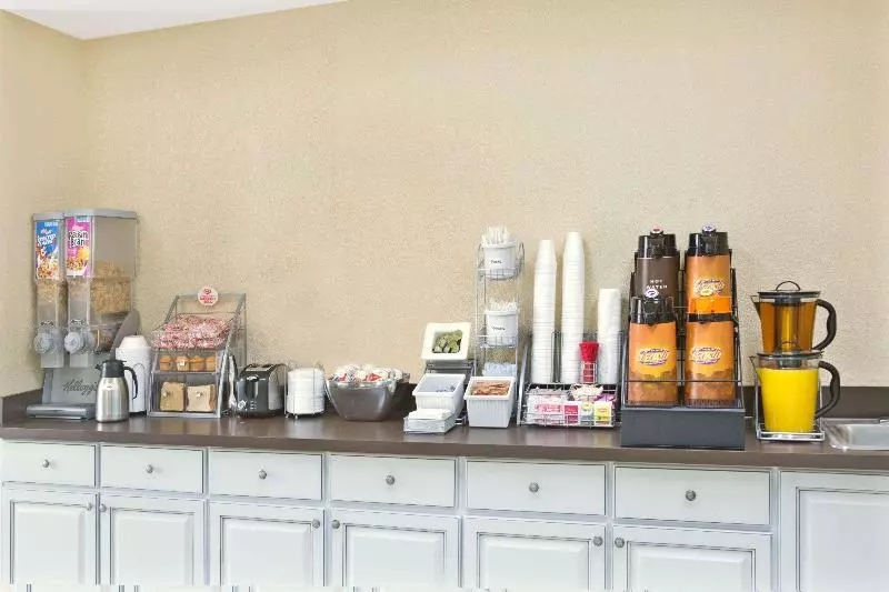 מוטל Super 8 By Wyndham Gainesville