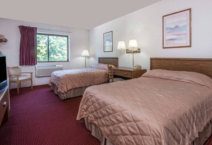 Motel Super 8 By Wyndham Groton