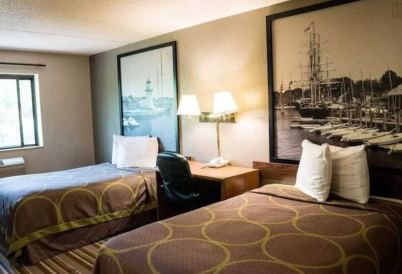 汽车旅馆  Super 8 By Wyndham Groton