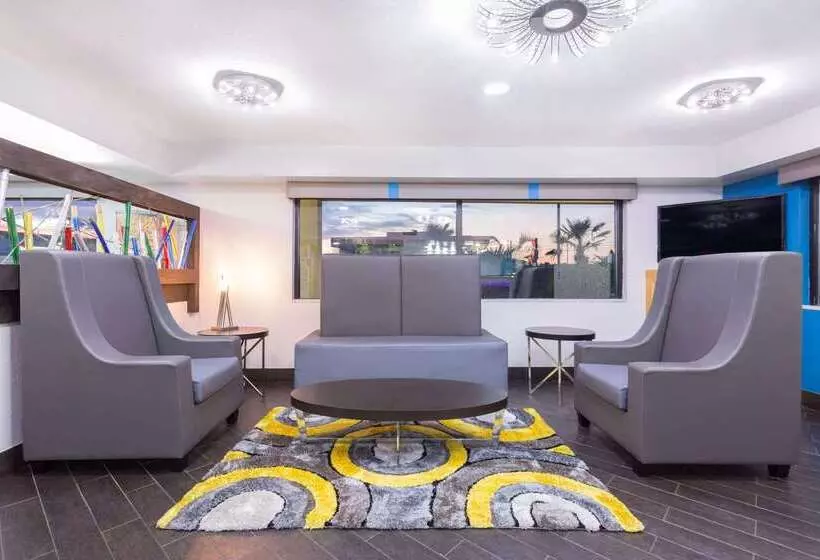 汽车旅馆  Super 8 By Wyndham Prattville Montgomery