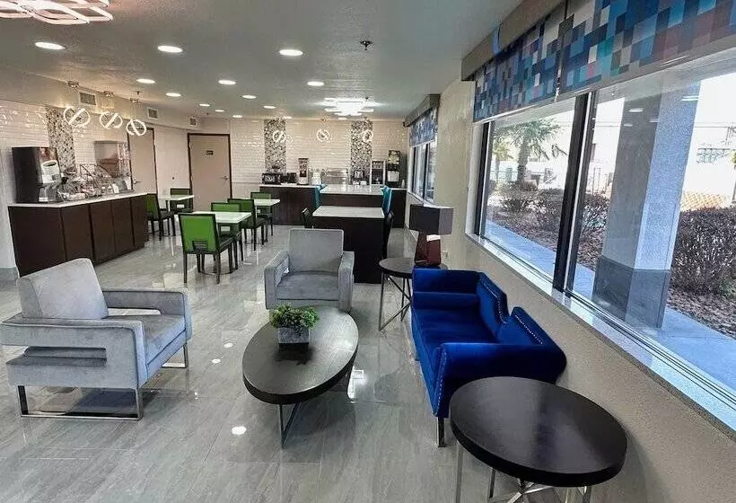 汽车旅馆  Super 8 By Wyndham Prattville Montgomery