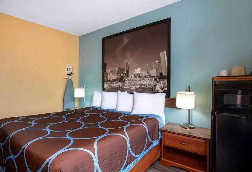 モーテル Super 8 By Wyndham Salisbury