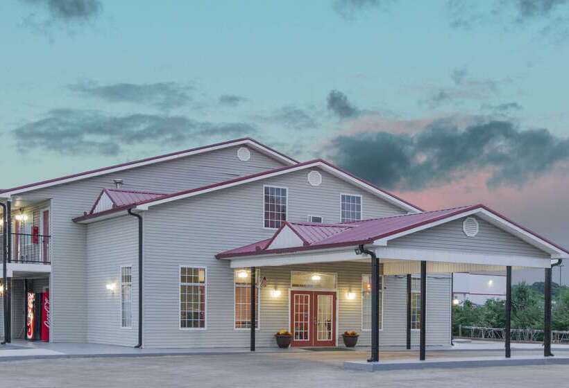 汽车旅馆 Super 8 By Wyndham Talladega Al