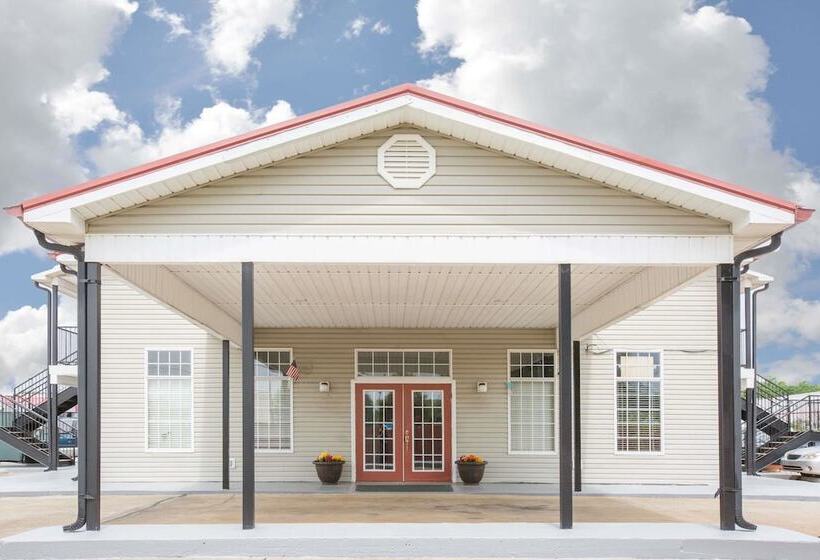 汽车旅馆 Super 8 By Wyndham Talladega Al