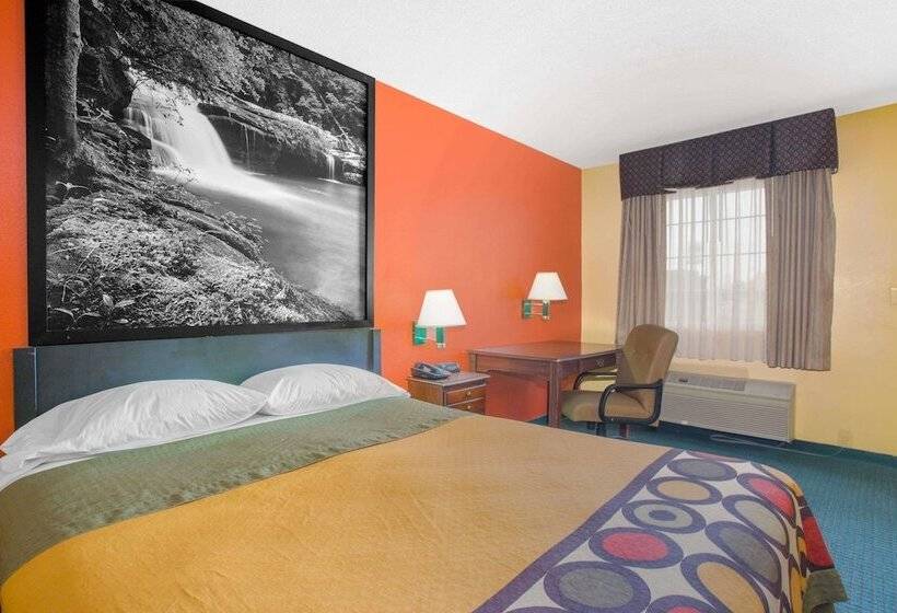 汽车旅馆 Super 8 By Wyndham Talladega Al