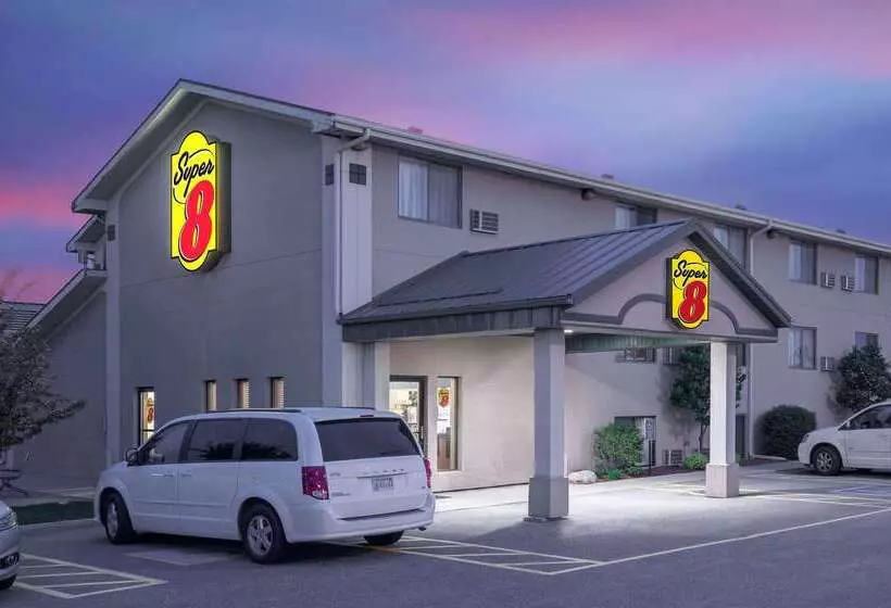 モーテル Super 8 By Wyndham Willmar
