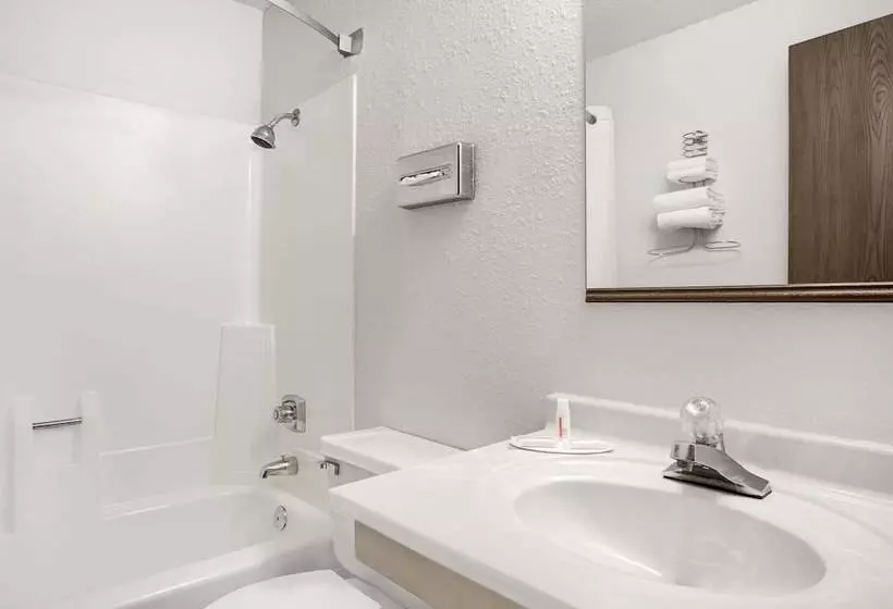 モーテル Super 8 By Wyndham Willmar