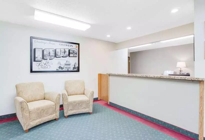 汽车旅馆 Super 8 By Wyndham Oelwein