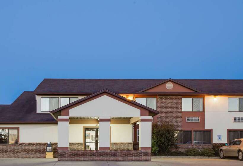 モーテル Super 8 By Wyndham Oelwein