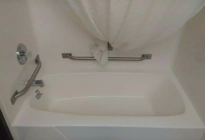 汽车旅馆 Wautoma Inn