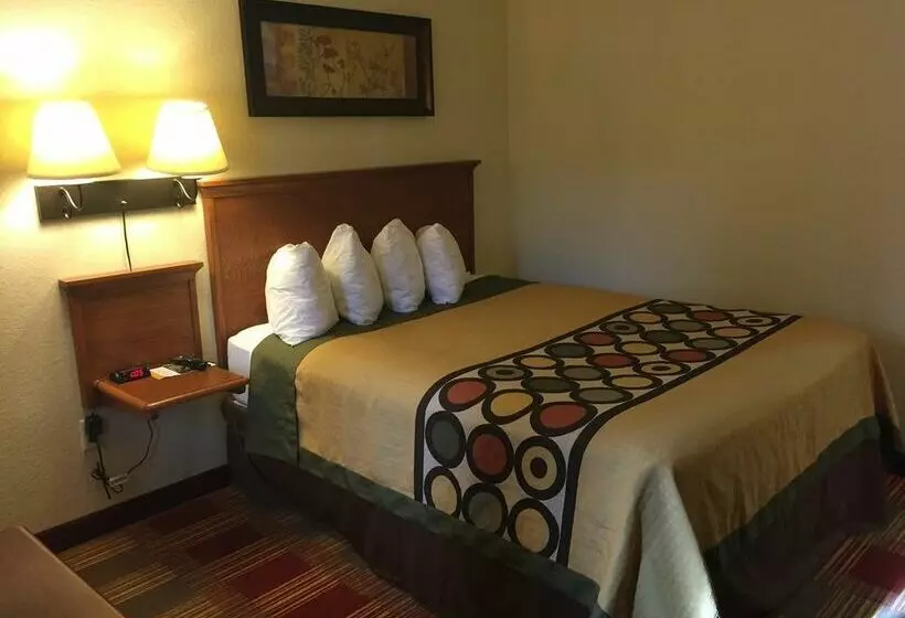 מוטל Super 8 By Wyndham Grand Forks