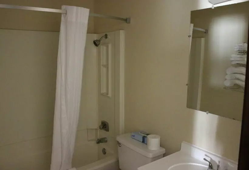 מוטל Super 8 By Wyndham Grand Forks