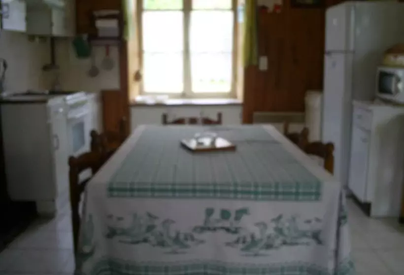 Aamiaismajoitus (B&B) Chambres D Hotes Les Champs Queneux