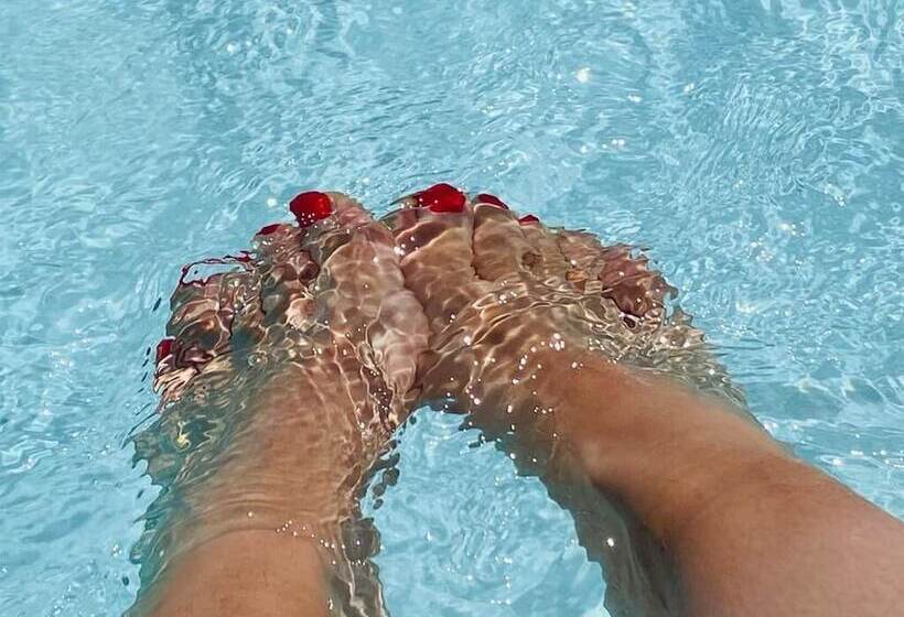 민박 Il Nuraghe Del Lago Coghinas