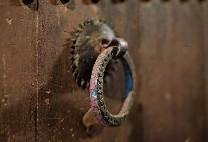 ベッドアンドブレックファースト La Belle Endormie