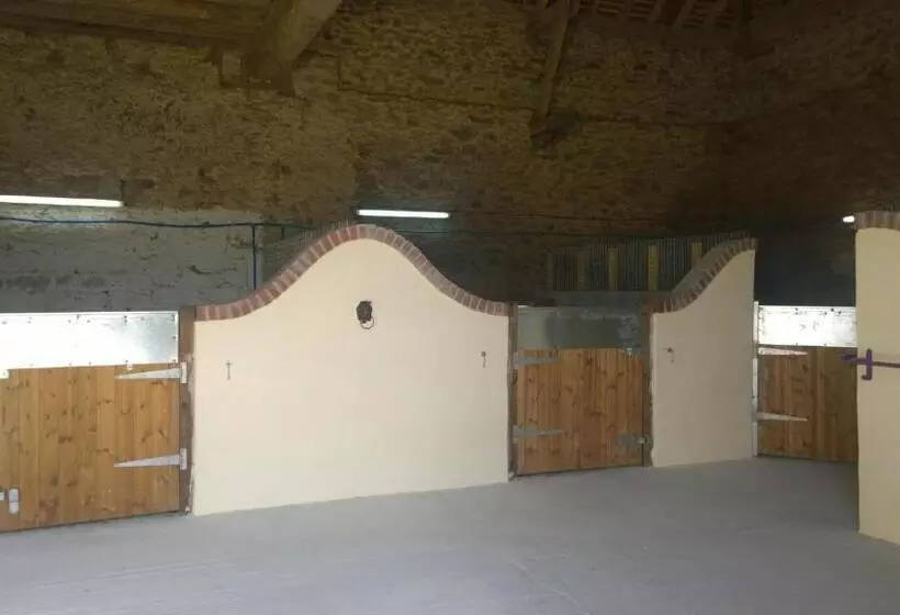 ベッドアンドブレックファースト Maison Du Cheval