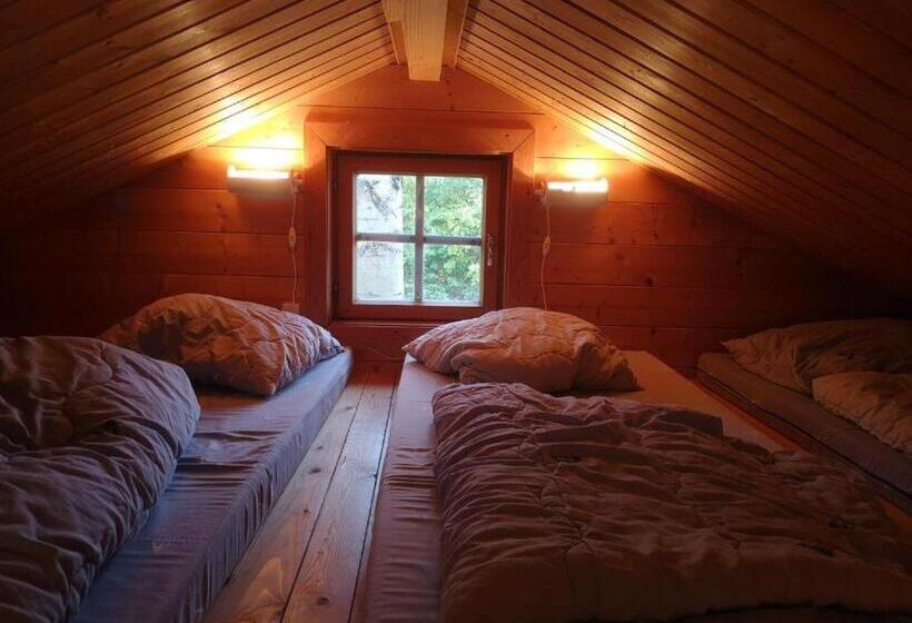 Frederiksværk Camping & Hostel