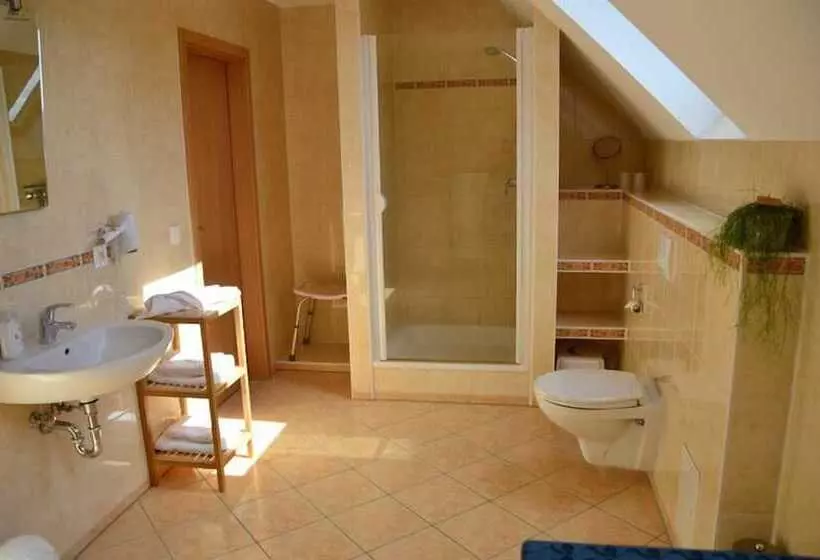 Hotelli Appartementhaus Blütenzauber