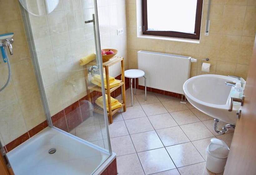 Отель Appartementhaus Blütenzauber