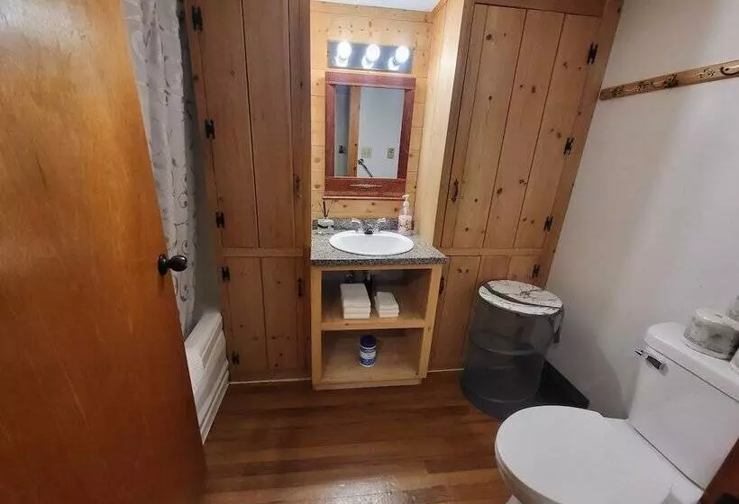 Hotelli Crabbe Mountain Inn