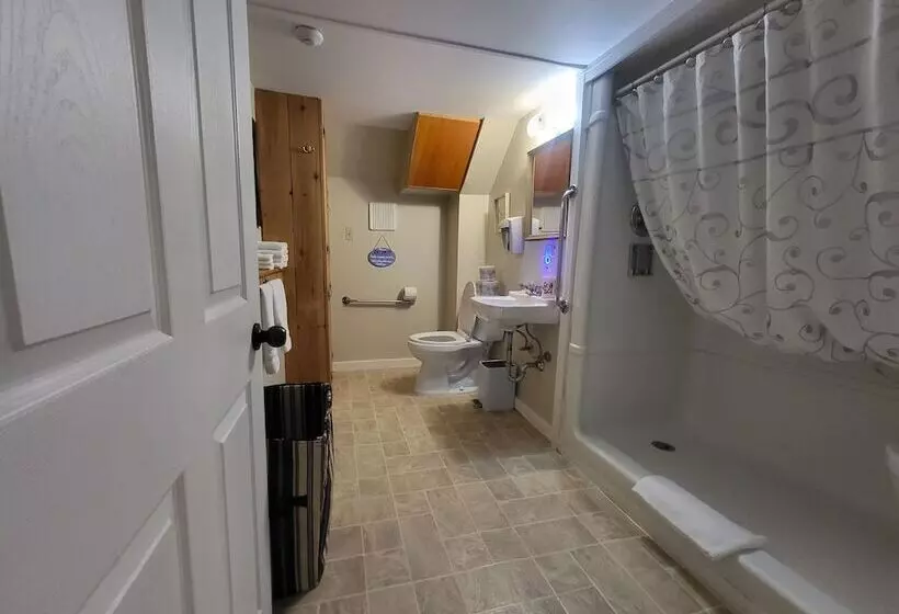 Hotelli Crabbe Mountain Inn