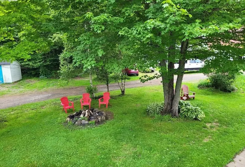 Hotelli Crabbe Mountain Inn