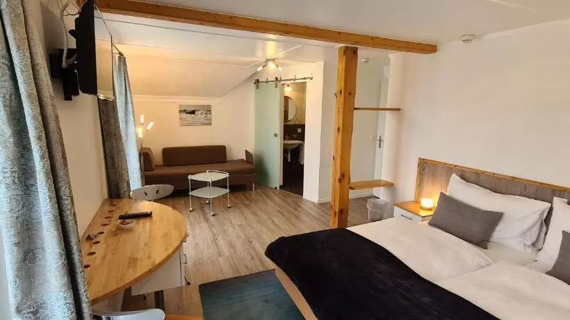 Hotelli Hôtel Restaurant Cave Bel Air