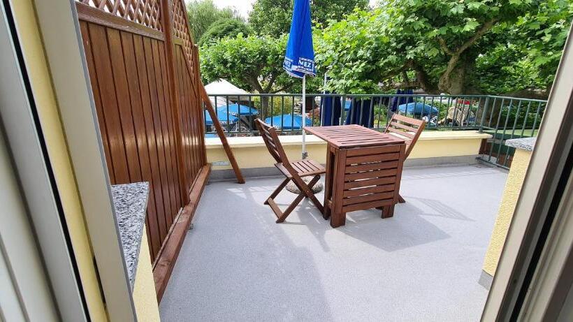 ホテル Hôtel Restaurant Cave Bel Air