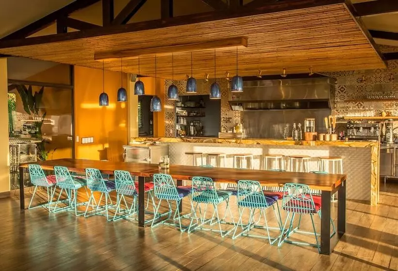 Hotelli Kinkara Luxury Retreat