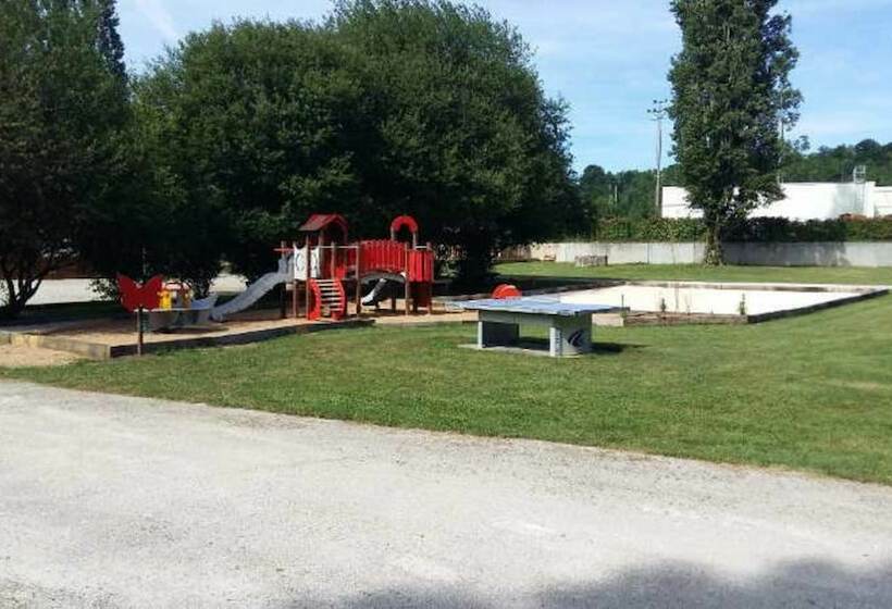 Отель L Agrion Bleu Chambre Hôtelière Campsite