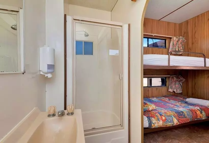 Hotelli Moonta Bay Holiday Park