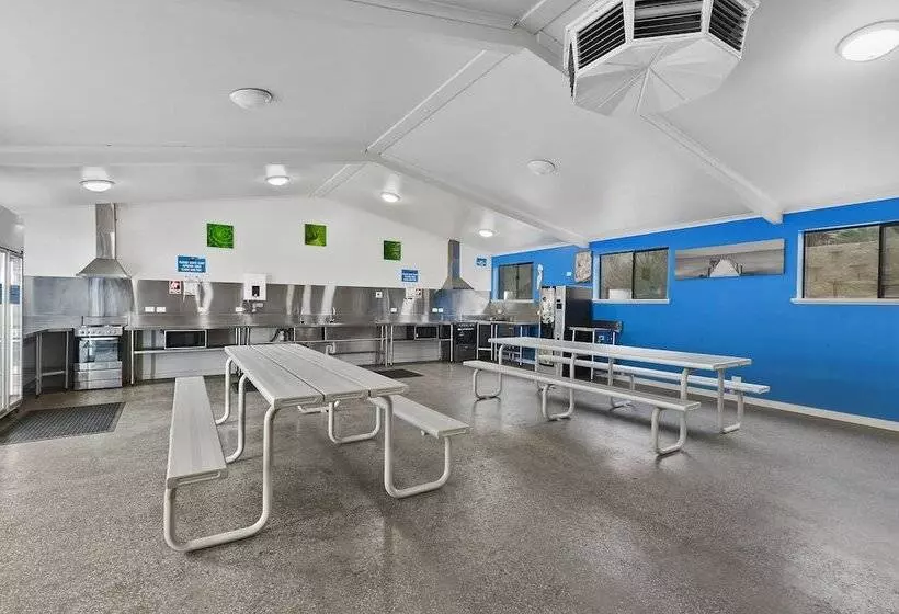 Hotelli Moonta Bay Holiday Park