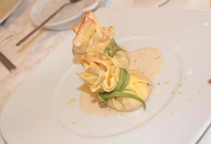 Maaseutuhotelli Agriturismo Al Passaggio Di Pirro