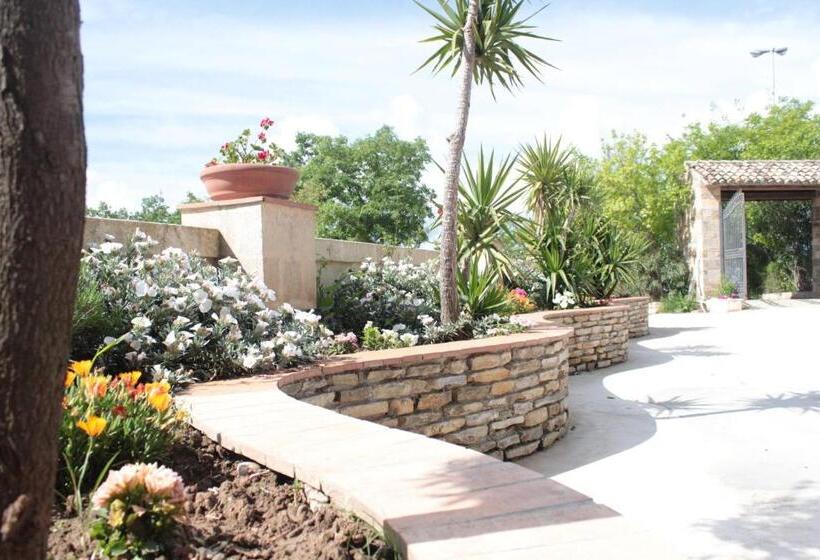 בית מלון כפרי Agriturismo Al Passaggio Di Pirro