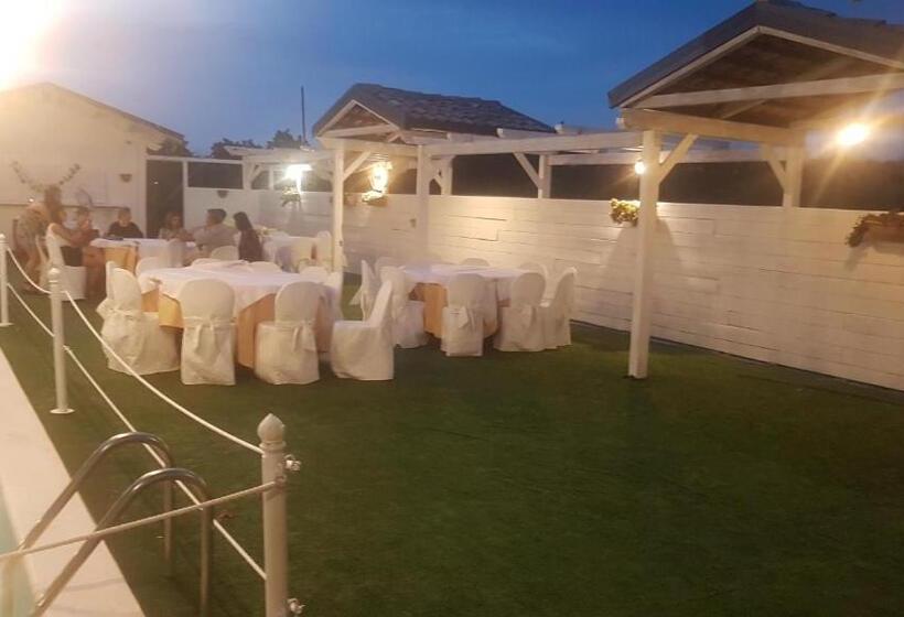 בית מלון כפרי Agriturismo Al Passaggio Di Pirro