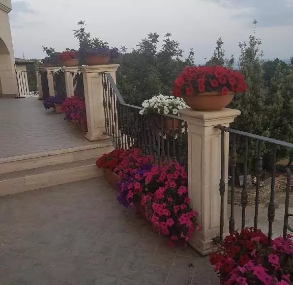 Maaseutuhotelli Agriturismo Al Passaggio Di Pirro