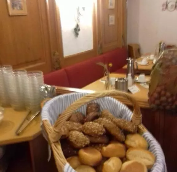 Hotelli Zum Goldenen Ochsen