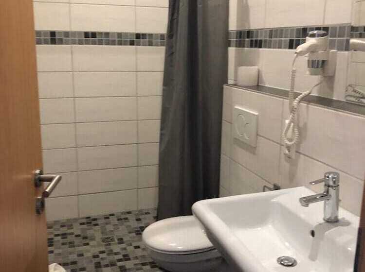 فندق Zum Mühlental