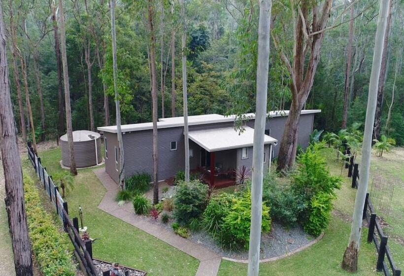 Mistinthegumtrees Eco Luxury Cabins