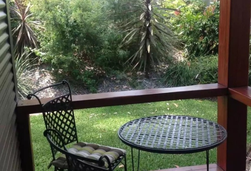 Mistinthegumtrees Eco Luxury Cabins