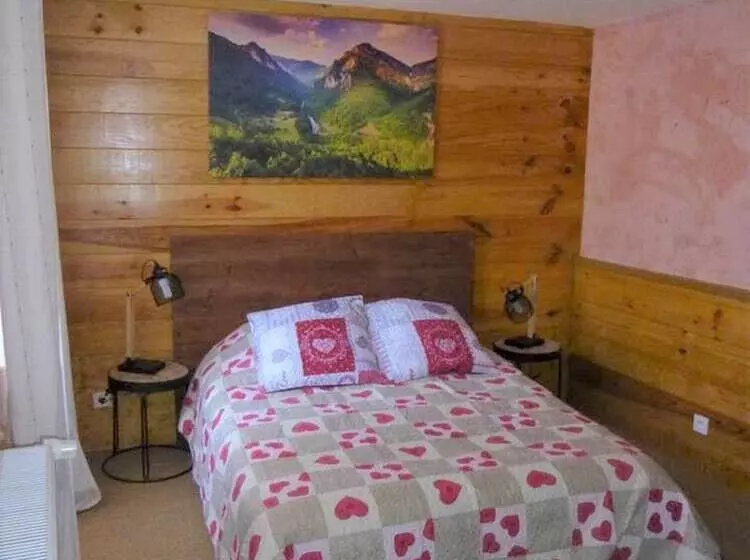 ペンション A La Belle Vie