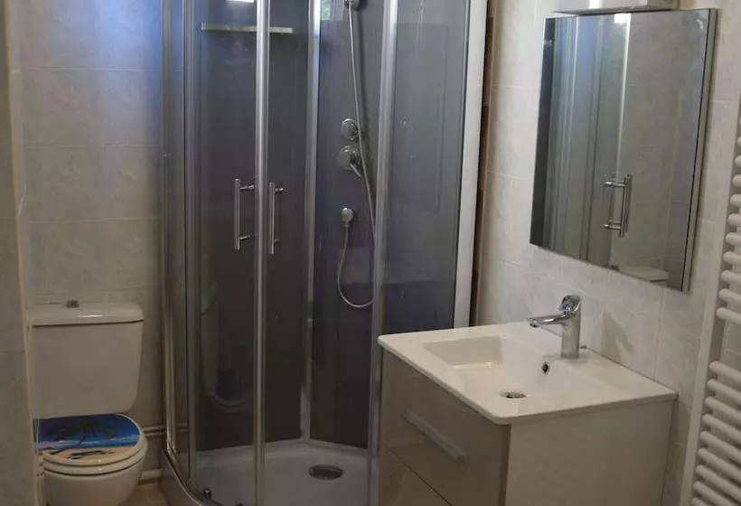 Majatalo Gite Les Glycines