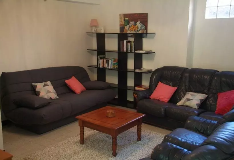 Majatalo Gite Les Glycines