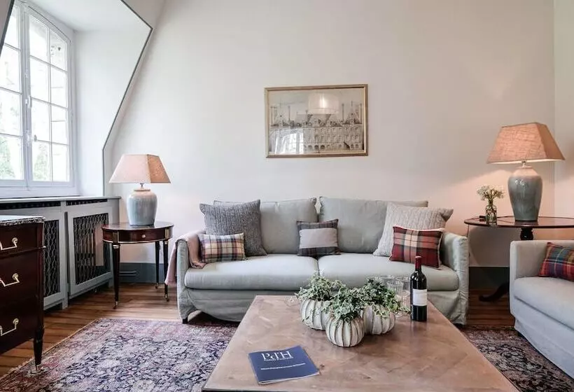 ペンション La Régie De Courances