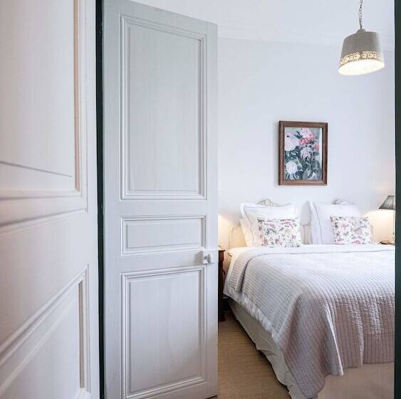 膳宿费 La Régie De Courances