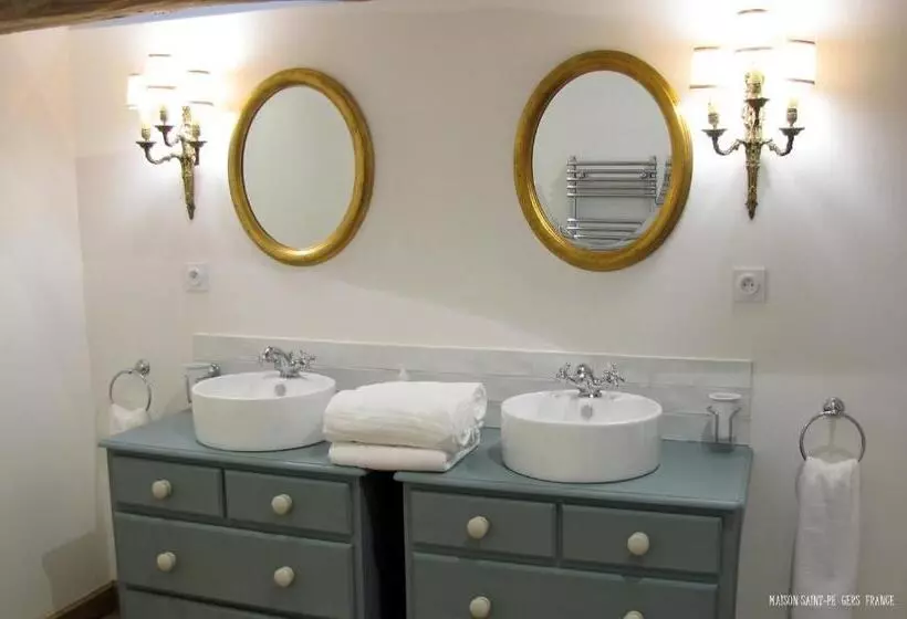 ペンション Maison Saintpé